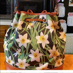 DB White Daffodil Shoulderbag & Cosmetic Purse